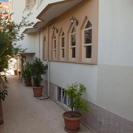 ホテル ナサ フローラ アンタルヤ