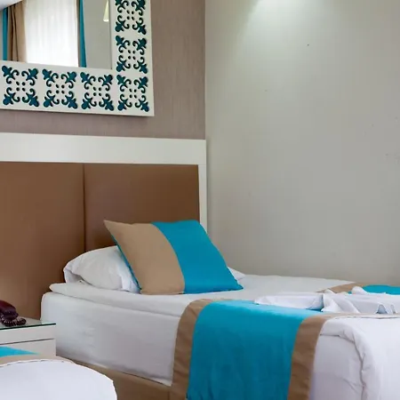 Nasa Flora מלון אנטליה