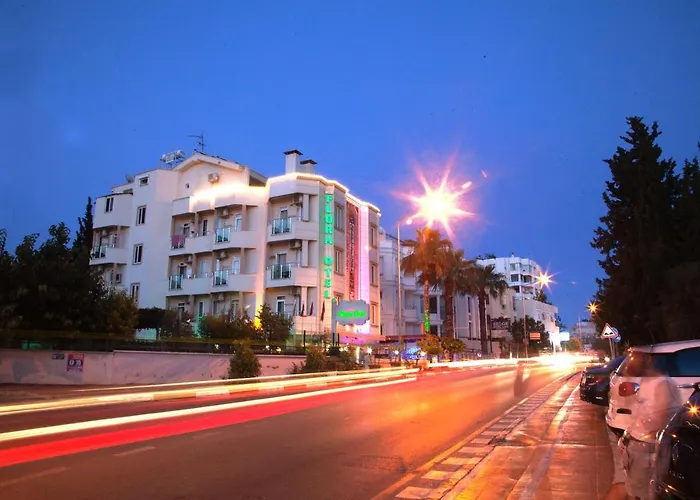 Nasa Flora Отель