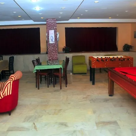 Hotell Nasa Flora 2*